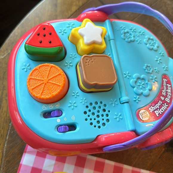 Leap Frog picnic basket - Picture 12 of 16